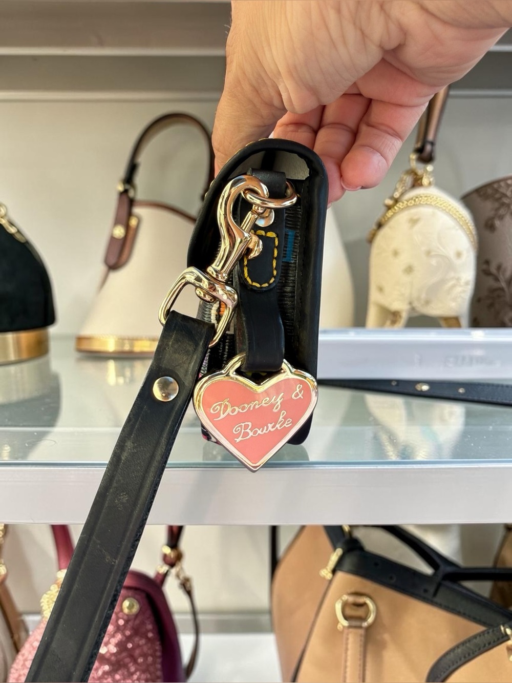 Vintage Dooney & Bourke Black Rainbow DB Monogram Wristlet ✨ Y2K - Picture 3 of 6